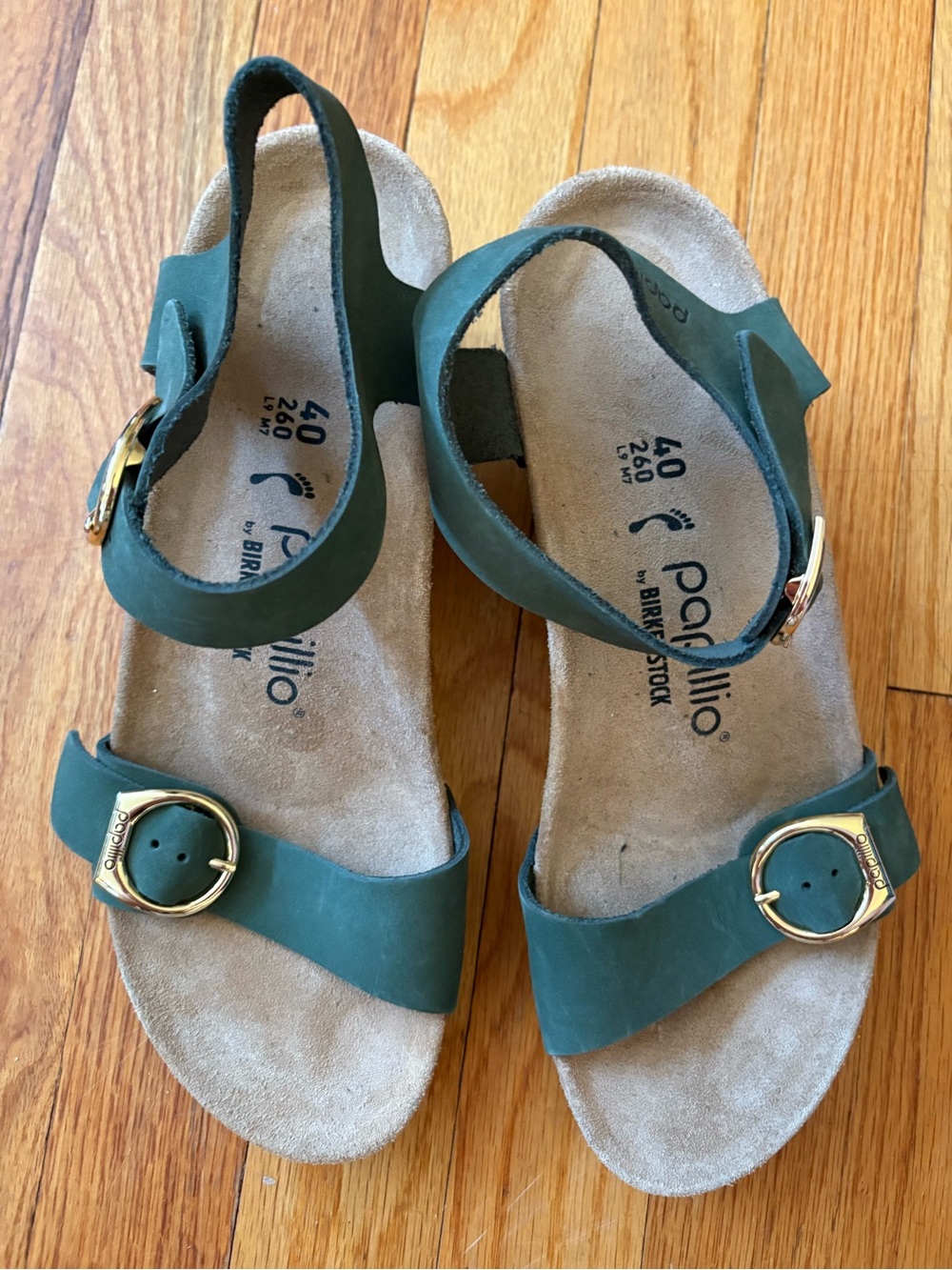 Women's Birkenstock Green Buckle Wedge Sandals new